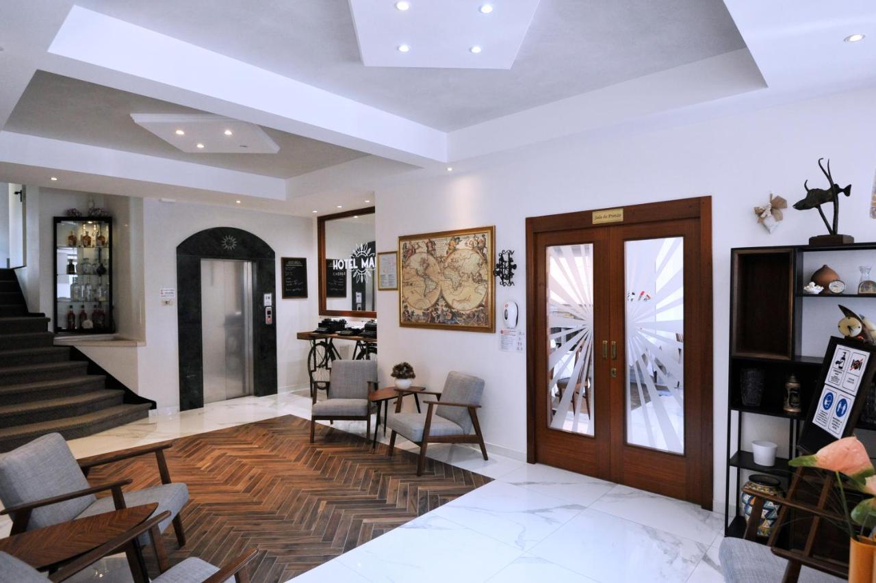 Hotel Marzia Holiday Queen Caorle Bagian luar foto